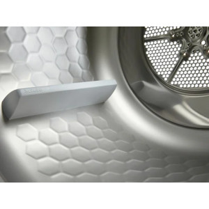 Сушильная машина Miele TWF760WP White Edition